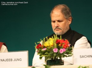 91 Foundation Day - Jamia - 29 Oct 2011 - Asad Zaidi (4)
