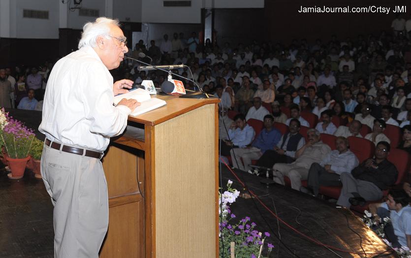 Kapil Sibal - Ansari Audi - 27 March 2012 (1)