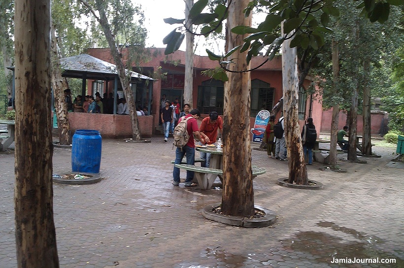 Engg Canteen-Yawar Siddiqui-Sep '12