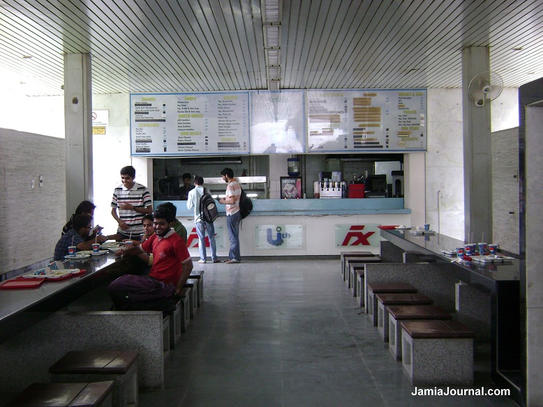 Uth Cafe-Aaqib Khan-Sep '12